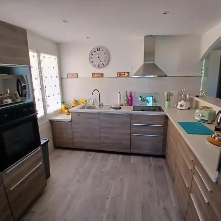 Le Petit Versailles 3 Min De La 3 Clim Parking Apercu Appartement *